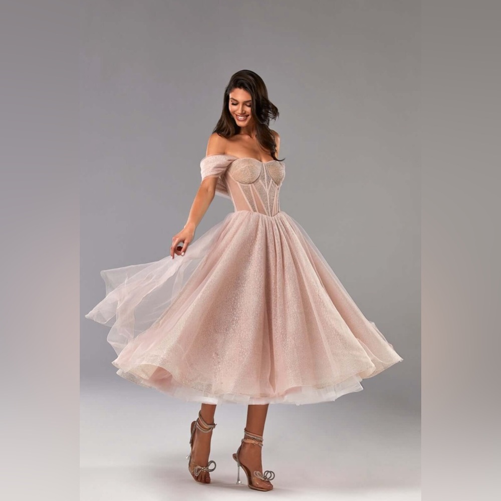Milla Silver Sparkly Cocktail Midi Tulle Dress - L